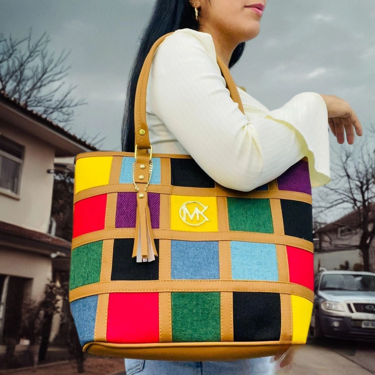 BOLSO DE COLORES REF: RIHANNA DAMA..❣️